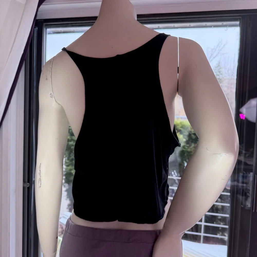 Brandy Melville Black Crop Tank Feather Graphic Grunge Gothcore Cami Boho Y2K OS - Picture 7 of 13